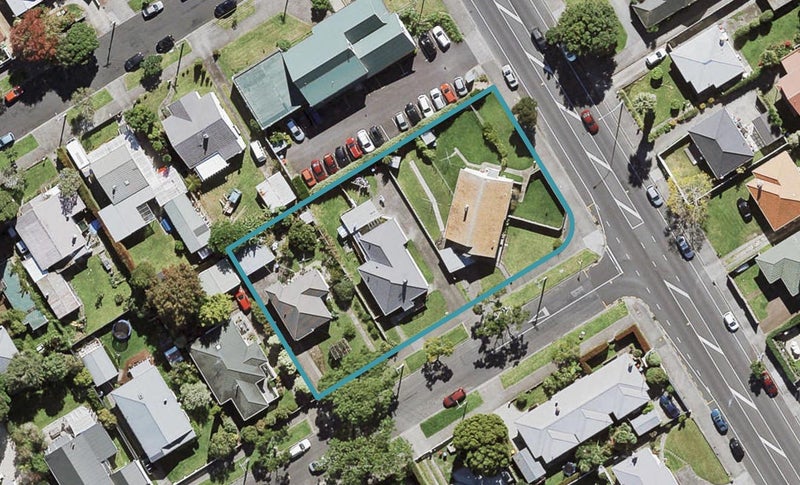 2/3G Miller Street, Point Chevalier, Auckland - Carousel 1