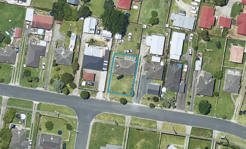 19 Oxford Street, Parkvale, Tauranga - Carousel 1