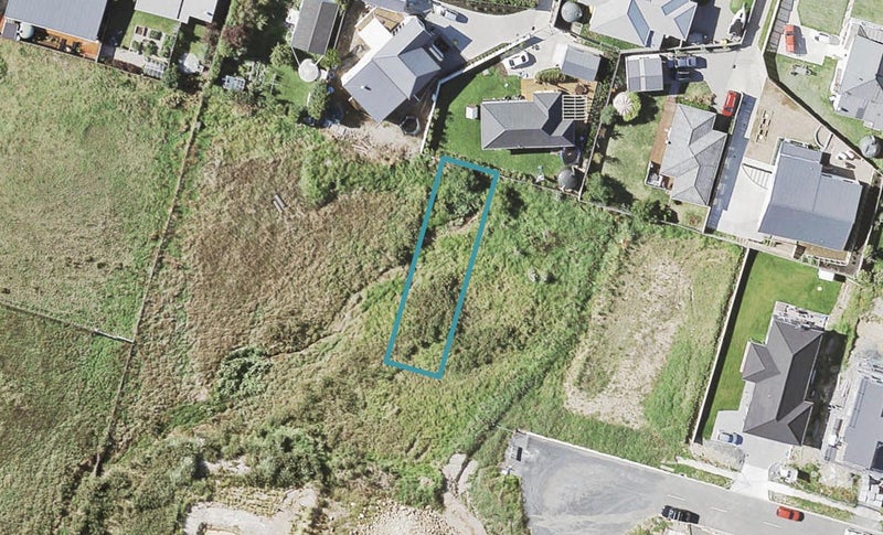 32 Seventh View Avenue, BEACHLANDS, AUCKLAND - Carousel 1