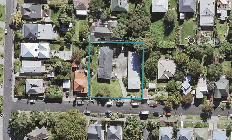 2/0 Second Avenue, Kingsland, Auckland - Carousel 1