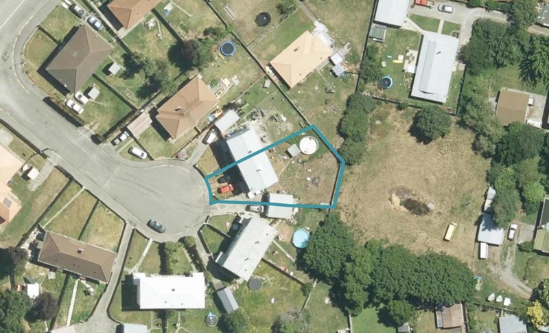 7 Dix Crescent, Riversdale, Blenheim - Carousel 1