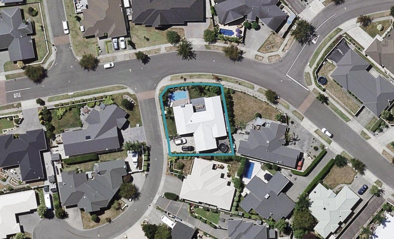 1 Syrah Place, Greenmeadows, Napier - Carousel 1