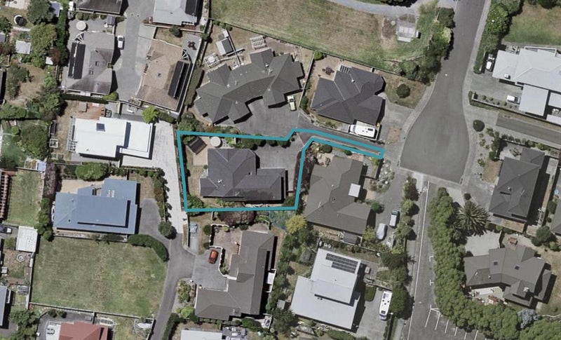 60 Margaret Road, Raumati Beach, Paraparaumu - Carousel 1