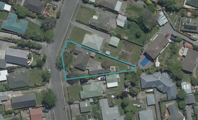 6 Larch Place, Casebrook, Christchurch - Carousel 1
