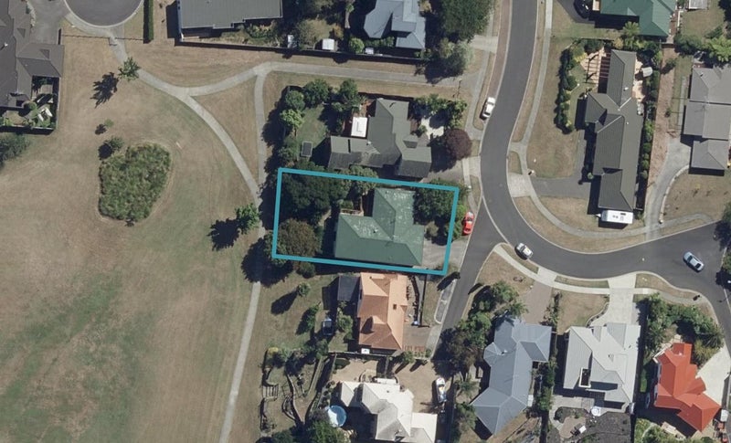 22 West Ridge Drive, Western Heights, Hamilton - Carousel 1