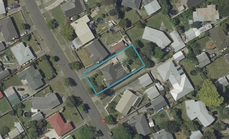 17 Mokau Place, Terrace End, Palmerston North - Carousel 1