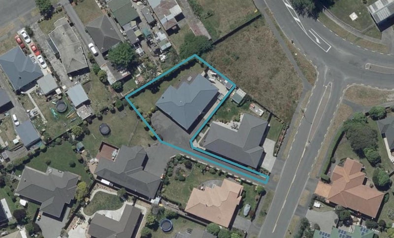 6 Surfers Place, North New Brighton, Christchurch - Carousel 1