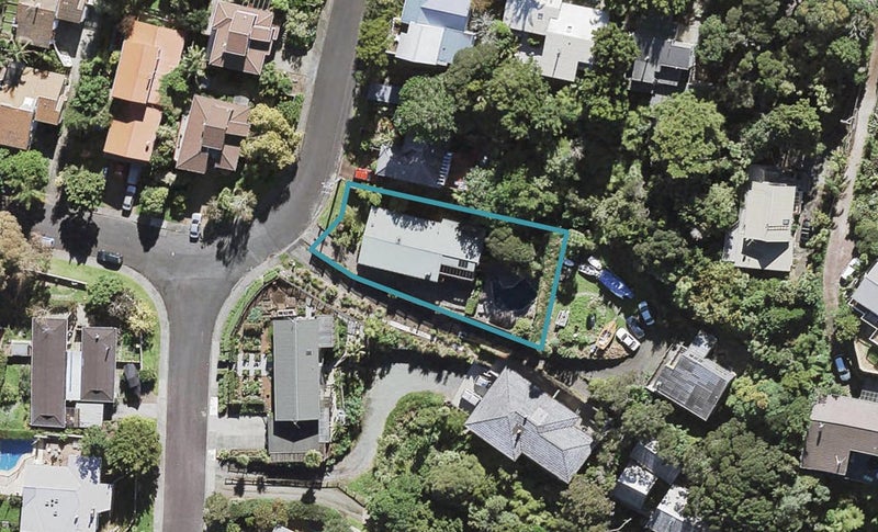 4 Valhalla Drive, Beach Haven, Auckland - Carousel 1