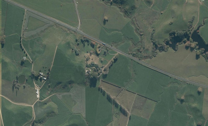 206C State Highway 5, Tirau - Carousel 1