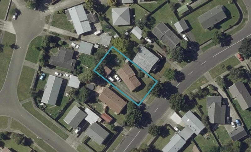 36 Clarke Avenue, Highbury, Palmerston North - Carousel 1