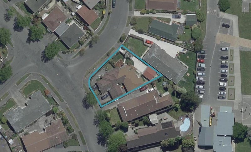 2/2 Omega Place, Casebrook, Christchurch - Carousel 1