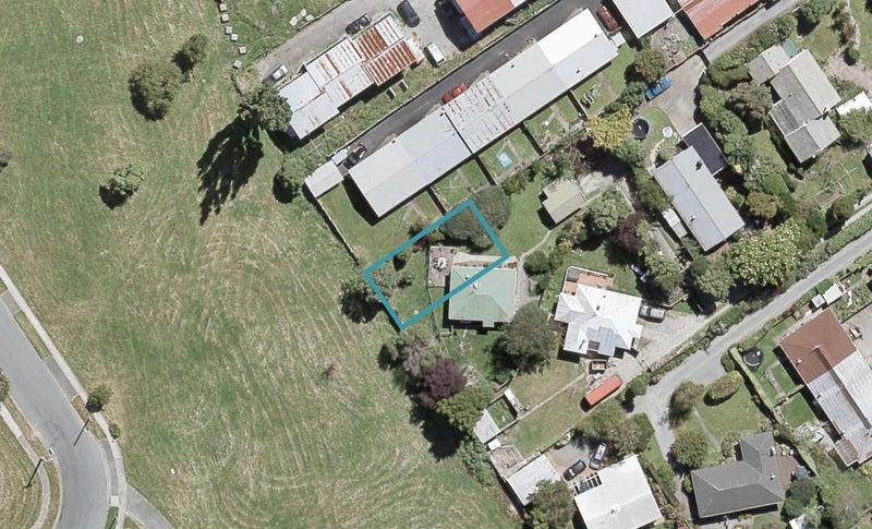 14 Oliver Place, Trentham, Upper Hutt - Carousel 1