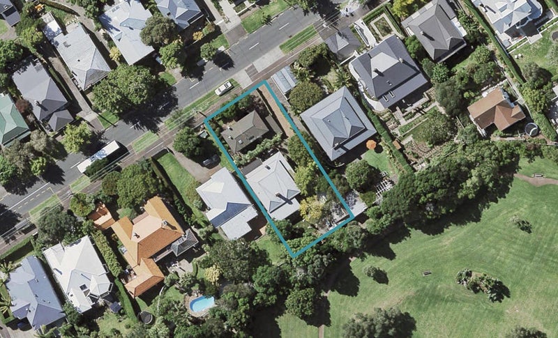 1/32 Albert Road, Devonport, Auckland - Carousel 1