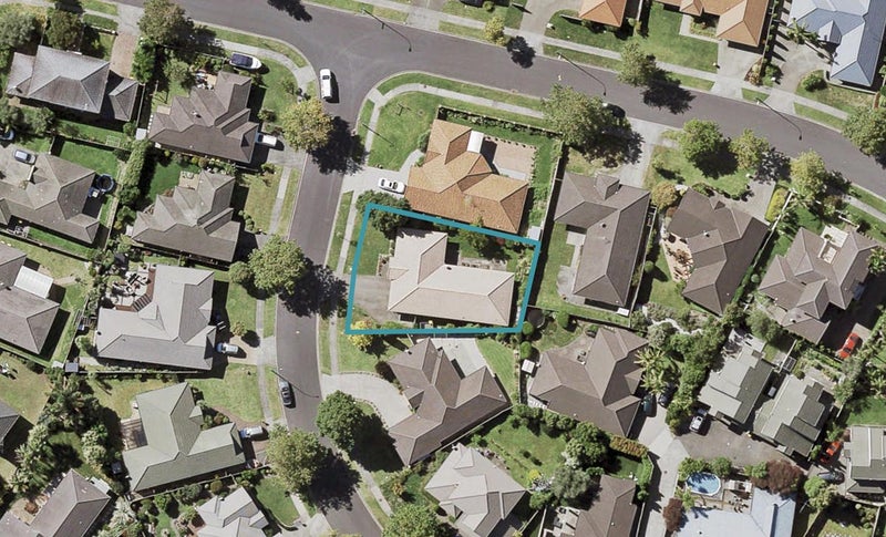4 Kilsyth Way, East Tamaki Heights, Auckland - Carousel 1
