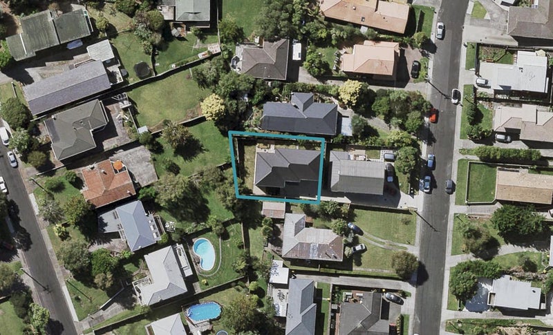 22A Merriefield Avenue, Forrest Hill, Auckland - Carousel 1
