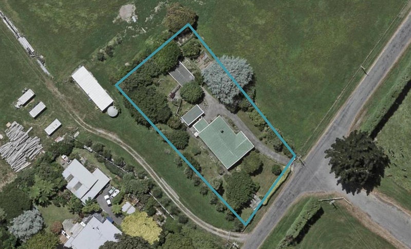 48 Te Roto Road, Otaki - Carousel 1