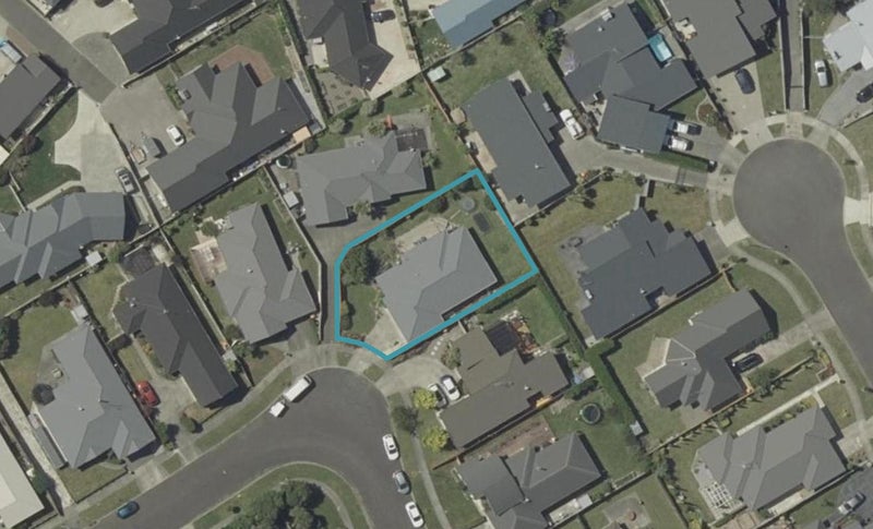 33 Meridian Grove, Kelvin Grove, Palmerston North - Carousel 1
