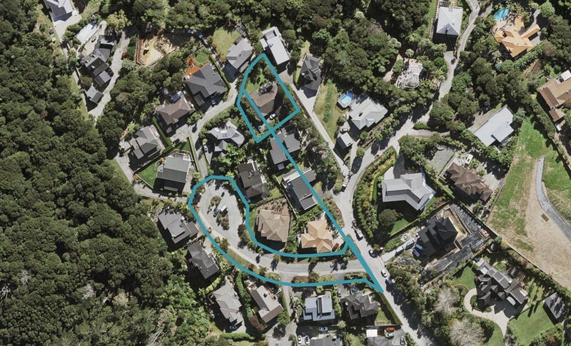 9 Hazel Glen, Bayview, Auckland - Carousel 1