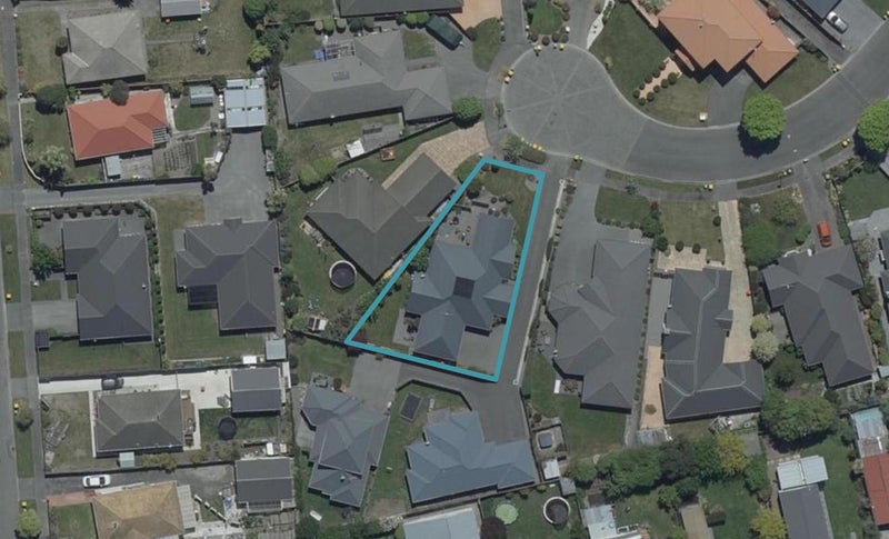 15 Cayman Close, Shirley, Christchurch - Carousel 1