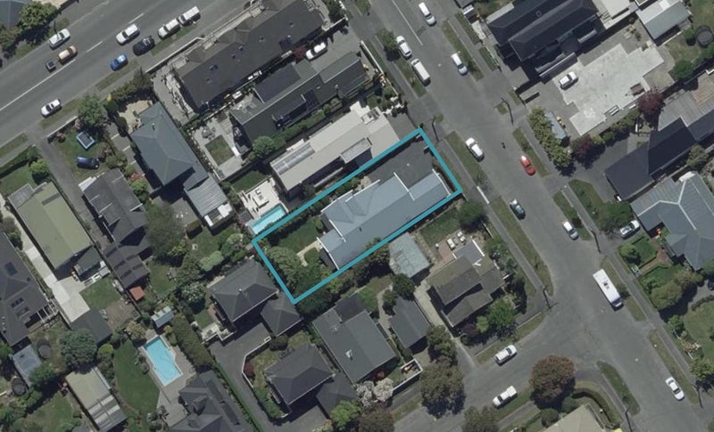 10 St Andrews Square, Strowan, Christchurch - Carousel 1