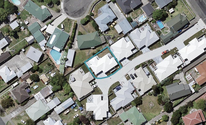 8 Bridgeman Lane, Mayfair, Hastings - Carousel 1