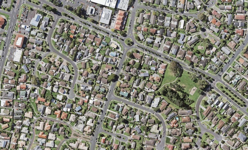 2/24 Aberfeldy Avenue, Highland Park, Auckland - Carousel 1