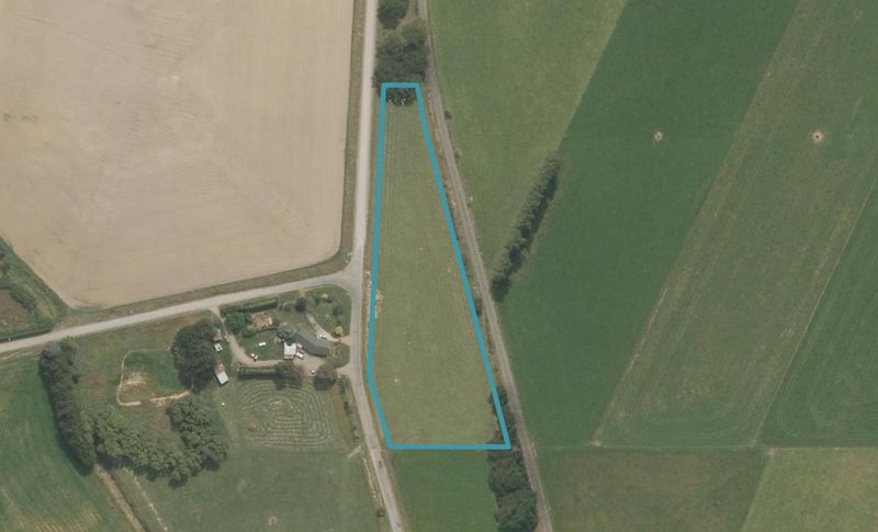 128 Waikouro Wairio Road, WAIKOURA, OTAUTAU - Carousel 1