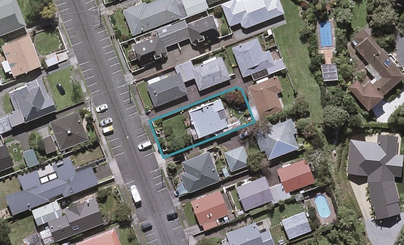 15 Norman Street, Lower Vogeltown, New Plymouth - Carousel 1