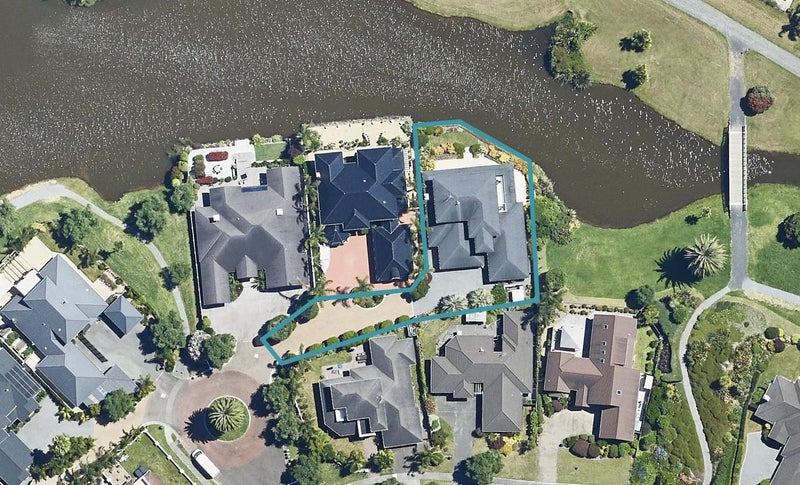 4 Riviera Court, Papamoa Beach, Papamoa - Carousel 1