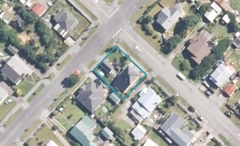8 Coakley Street, Blaketown, Greymouth - Carousel 1