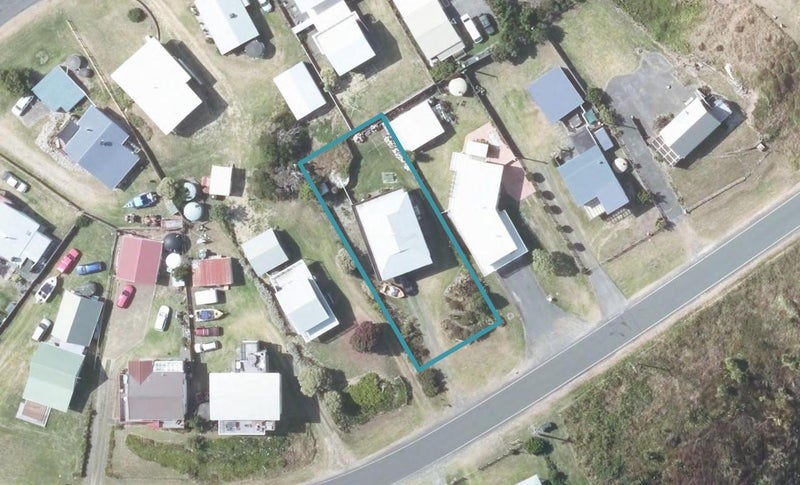 417 Ormond Drive, Māhia - Carousel 1