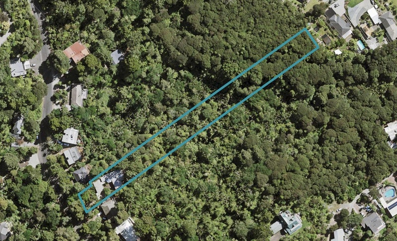 58 Park Road, Titirangi, Auckland - Carousel 1