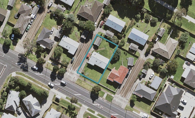 633 Massey Road, Mangere, Auckland - Carousel 1