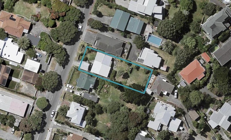 12 Manly Street, Paraparaumu Beach, Paraparaumu - Carousel 1