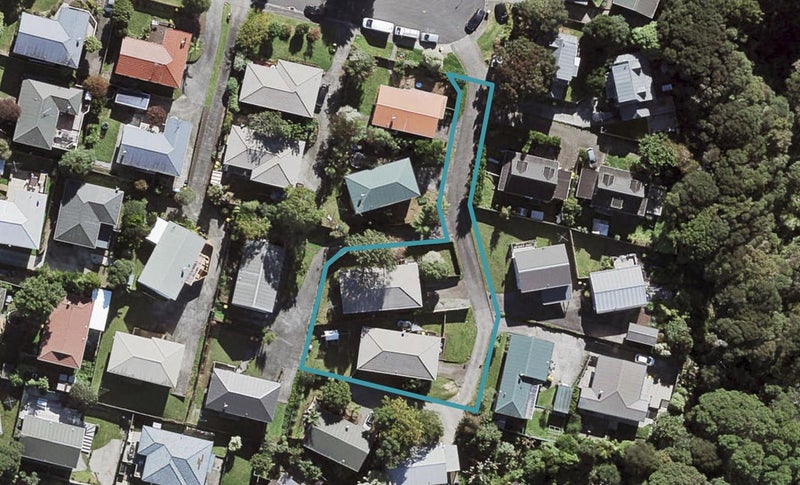 1/13 Valecrest Place, Bayview, Auckland - Carousel 1