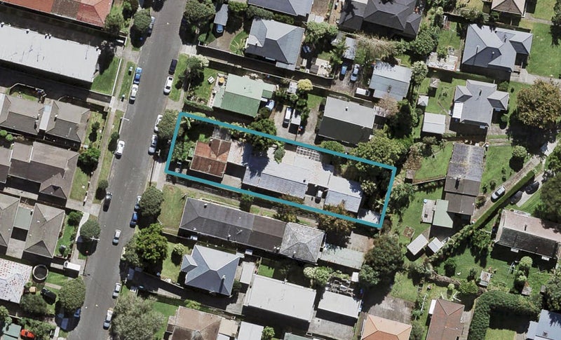 4/34 Kingsway Avenue, Sandringham, Auckland - Carousel 1