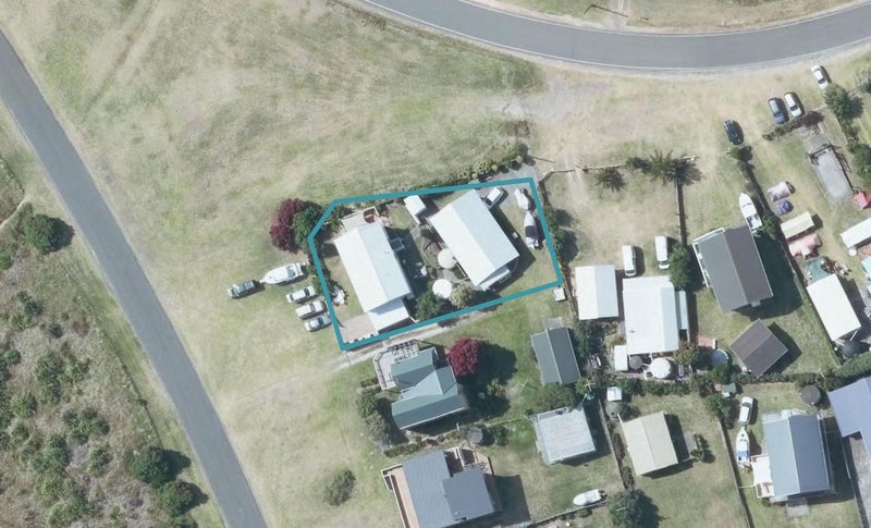 1 Moana Drive, Māhia - Carousel 1