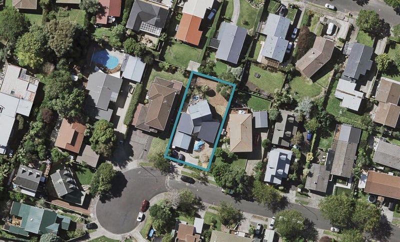 9 John Shaw Drive, Saint Johns, Auckland - Carousel 1