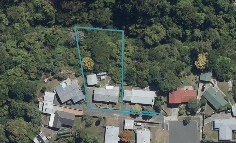 19 Brookbank Place, Glenview, Hamilton - Carousel 1