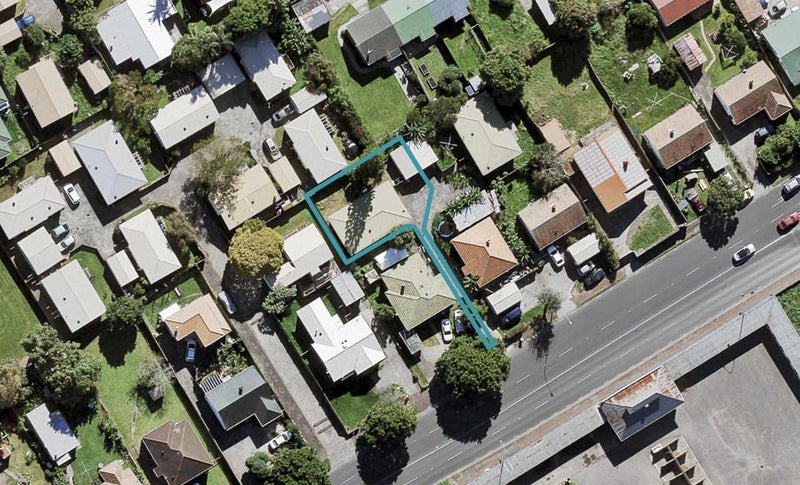 3/13 Ash Street, Avondale, Auckland - Carousel 1