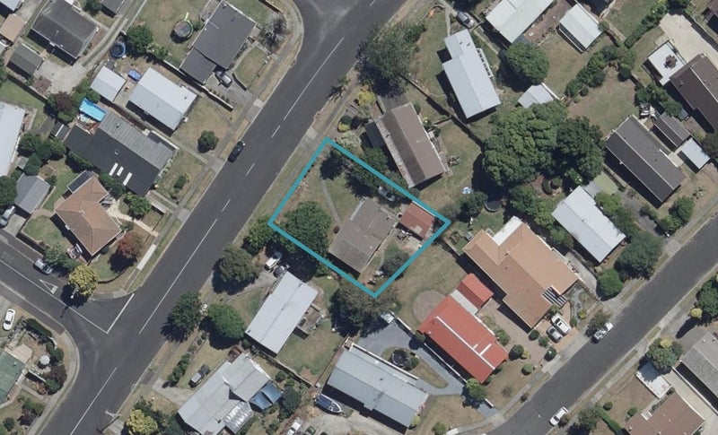 33 Blomfield Street, Nawton, Hamilton - Carousel 1