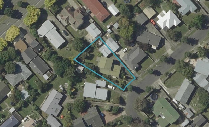 20 Catlins Crescent, Milson, Palmerston North - Carousel 1