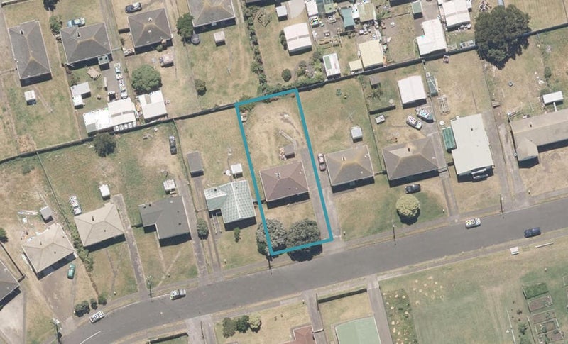 63 Matipo Street, Castlecliff, Whanganui - Carousel 1