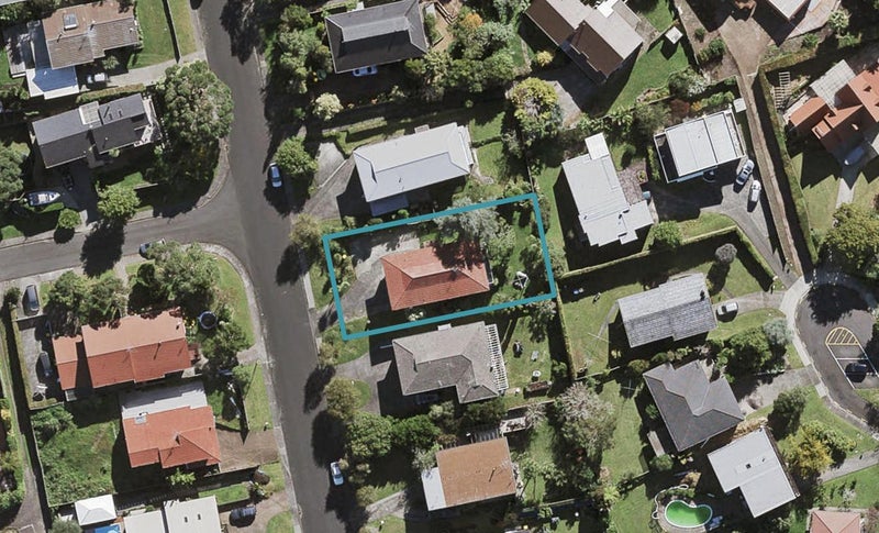 75 Stanaway Street, Hillcrest, Auckland - Carousel 1