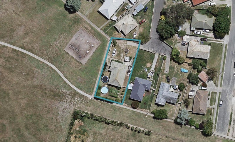 20 Hislop Avenue, Onekawa, Napier - Carousel 1
