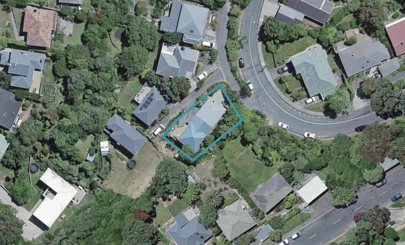 30 Hereford Street, Wilton, Wellington - Carousel 1