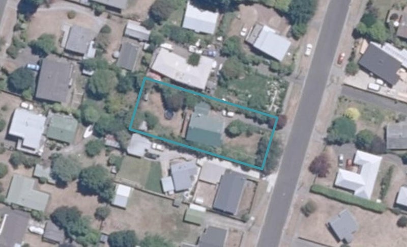 7 Parata Street, Two Mile Bay, Taupo - Carousel 1