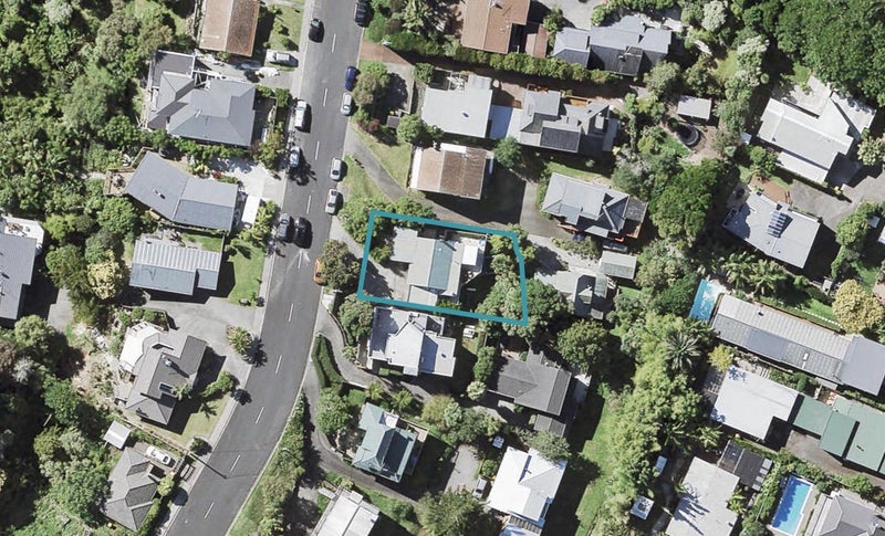 20 Matipo Road, Mairangi Bay, Auckland - Carousel 1