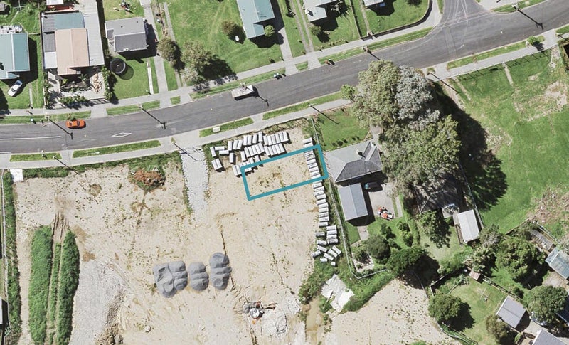 27 Marsics Street, Glen Innes, Auckland - Carousel 1