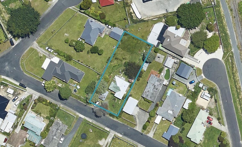 4 Murray Road, Fairy Springs, Rotorua - Carousel 1